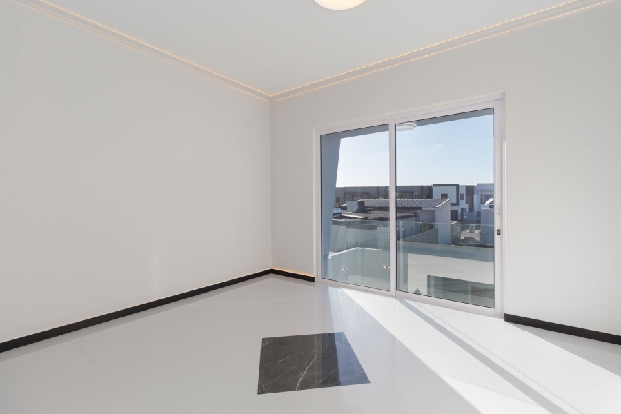 4 Bedroom Property for Sale in Sandown Western Cape